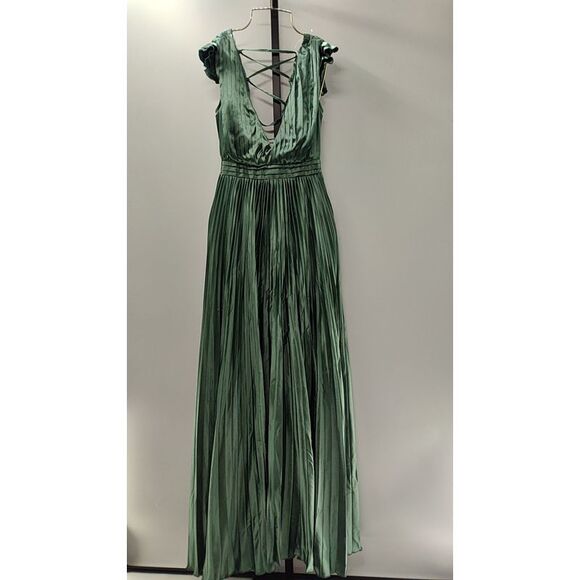 Lulus Dresses & Skirts - Elegant Green Evening Gown